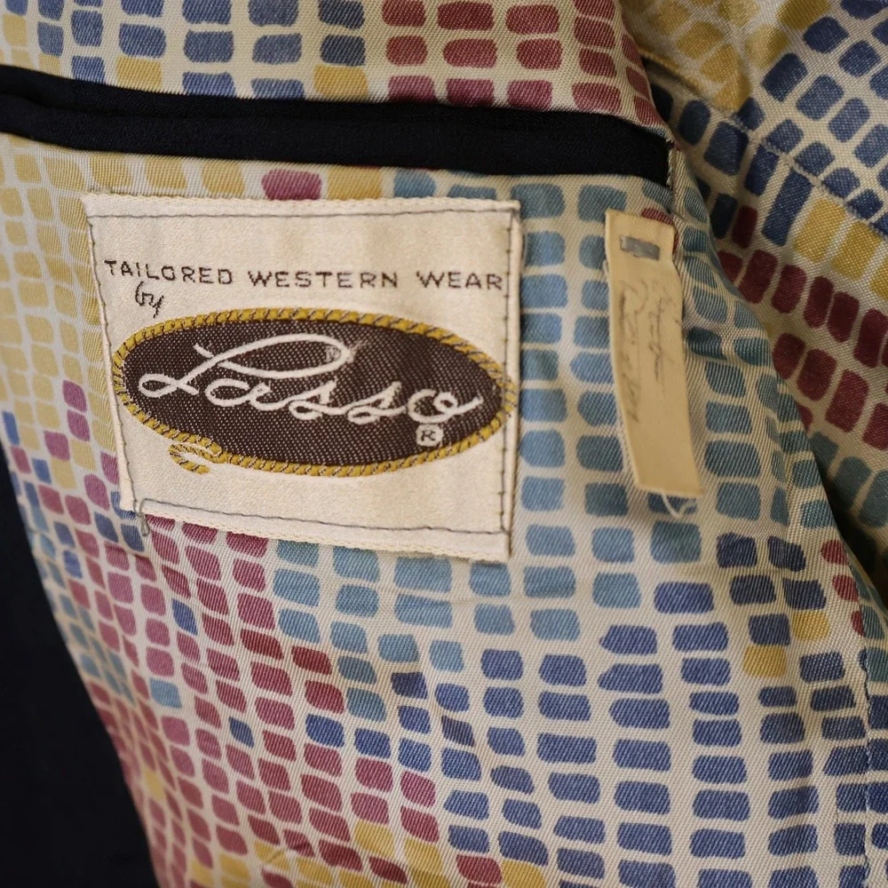 Lasso tailored western
